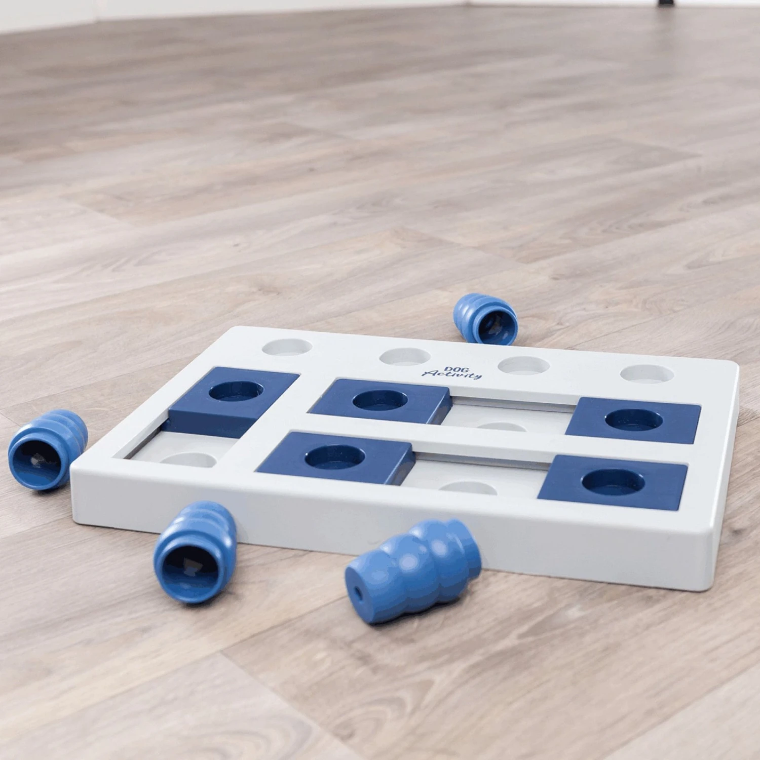 TRIXIE Chess Activity Strategy Game Dog Toy 8 TRIXIE Chess Activity Strategy Game Dog Toy - Image 8