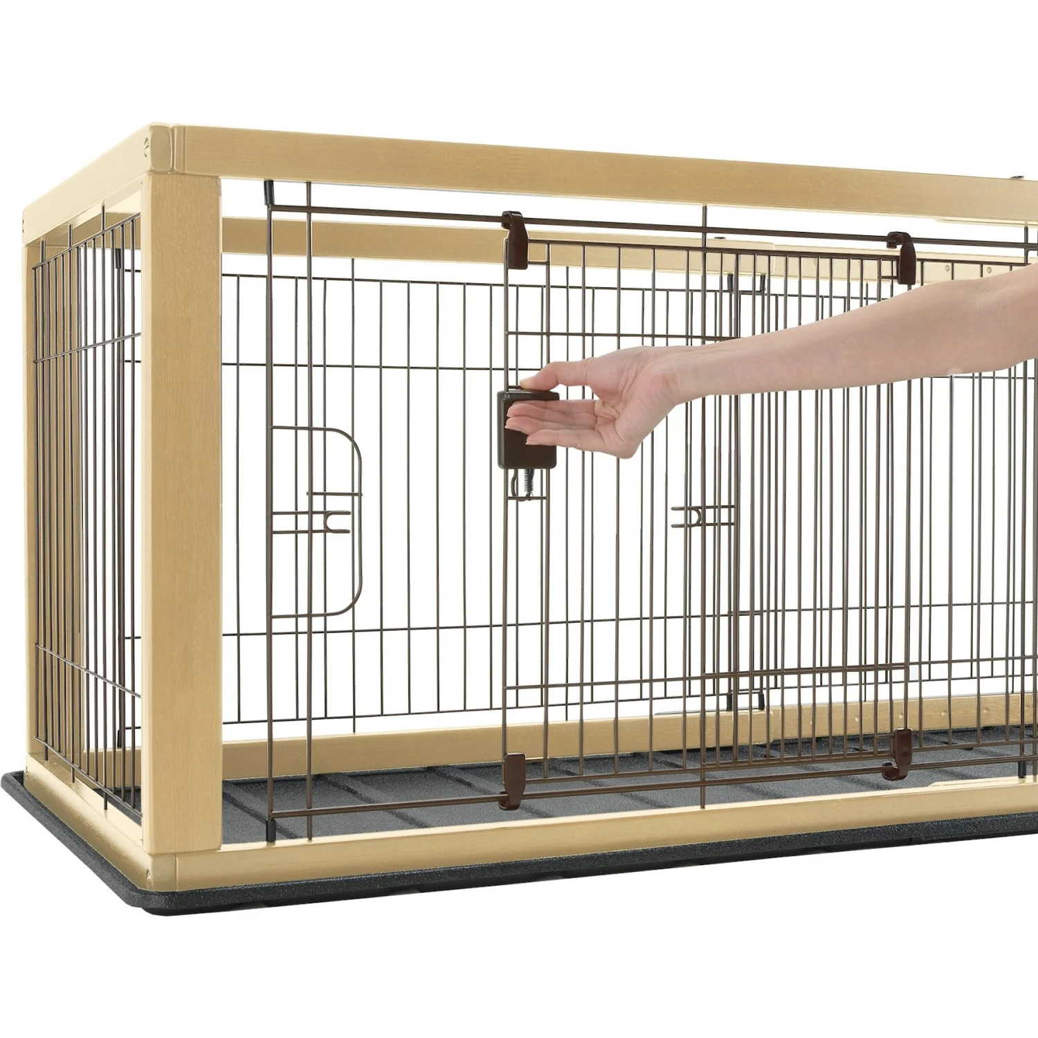 Richell Expandable Dog Crate 4 Richell Expandable Dog Crate - Image 4