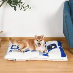 Fetch For Pets Star Wars R2D2 Napper Dog Bed, White 11 Fetch For Pets Star Wars R2D2 Napper Dog Bed, White -Pet Care Sales 277837 PT5. AC SS1800 V1625609508