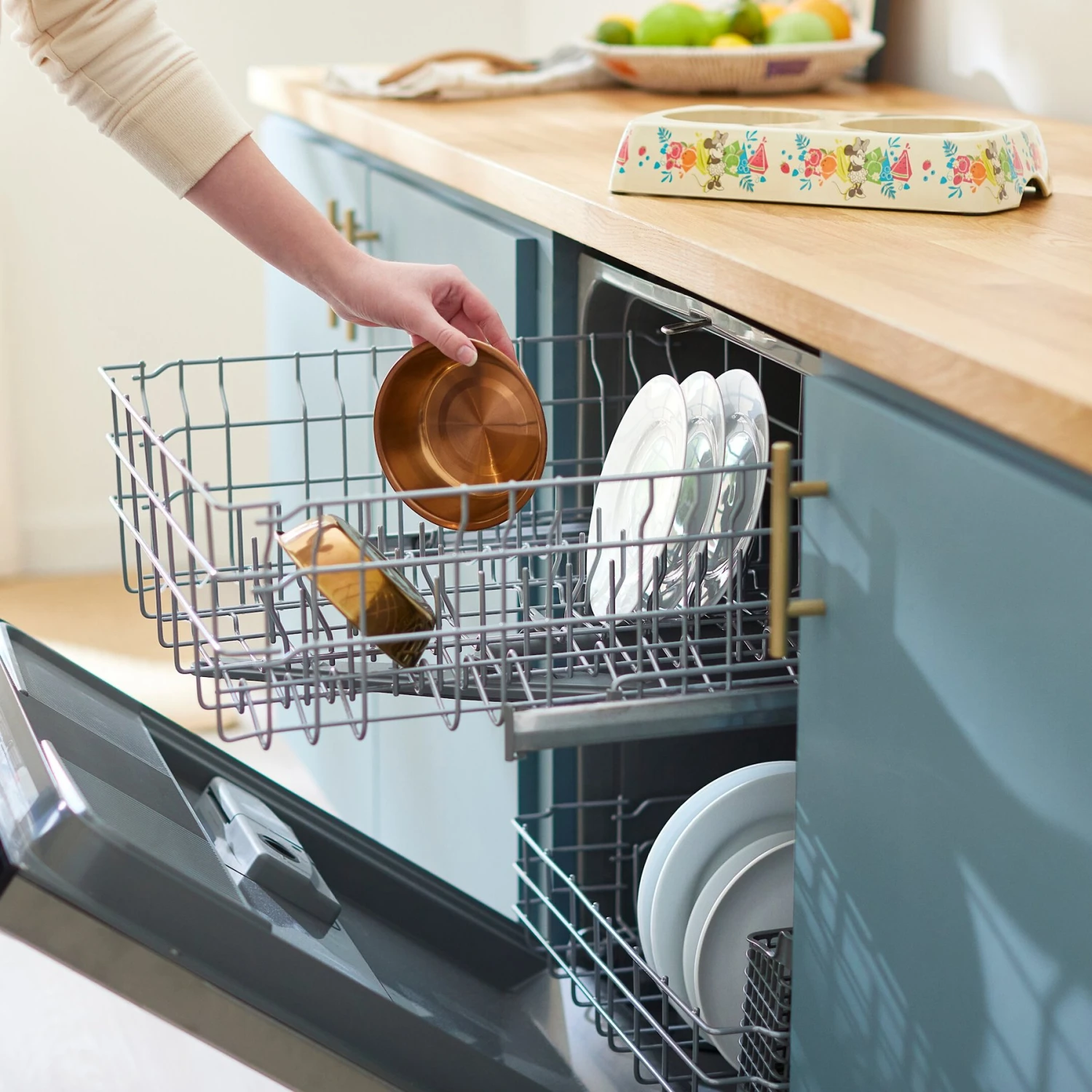 Disney Minnie Mouse Summer Bamboo Melamine Stainless Steel Double Dog & Cat Bowl 7 Disney Minnie Mouse Summer Bamboo Melamine Stainless Steel Double Dog & Cat Bowl - Image 7