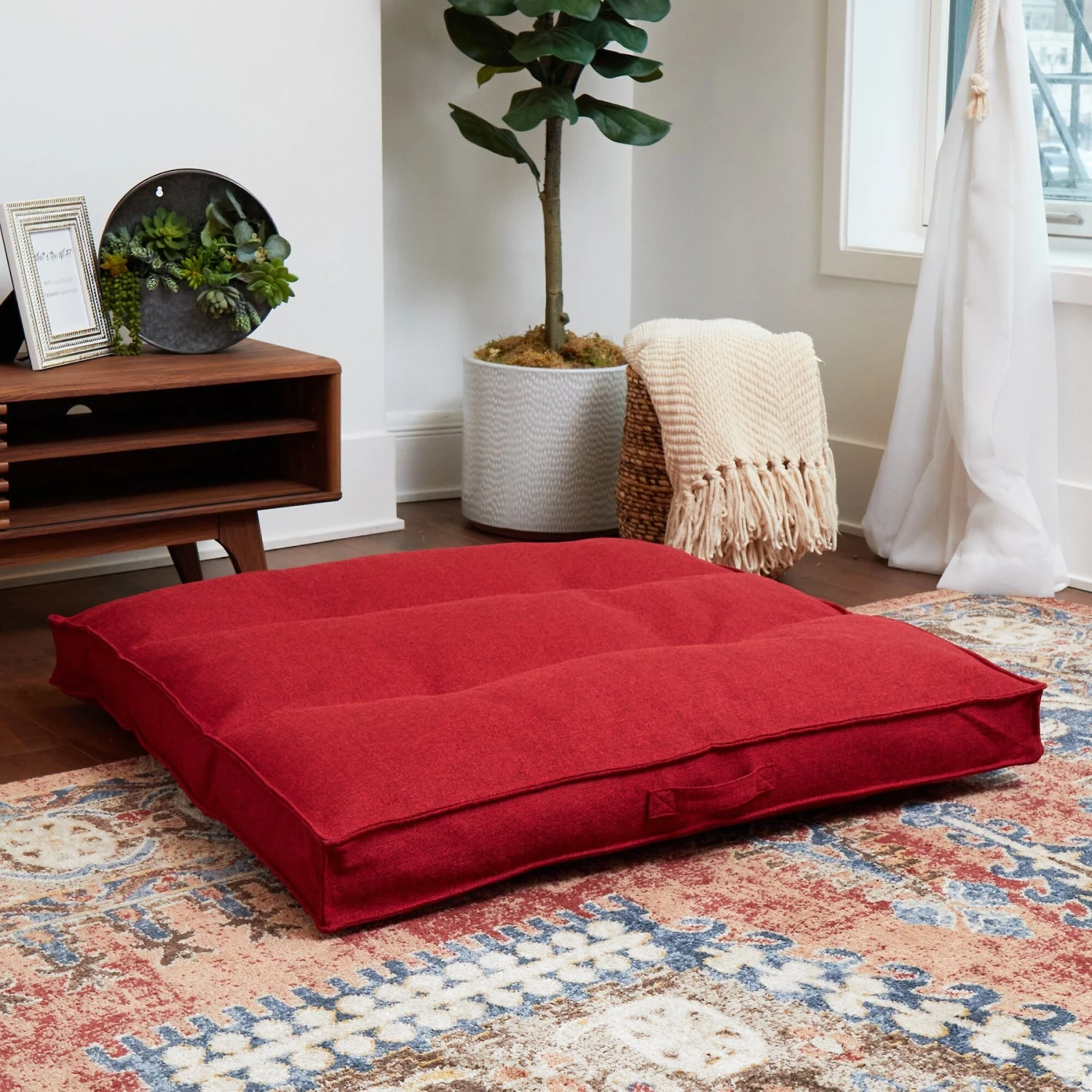 Happy Hounds Milo Square Tufted Pillow Dog Bed 4 Happy Hounds Milo Square Tufted Pillow Dog Bed - Image 4