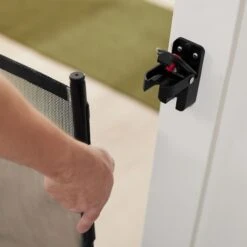 Frisco Expandable And Retractable Mesh Gate -Pet Care Sales 352634 PT4. AC SS1800 V1660706217