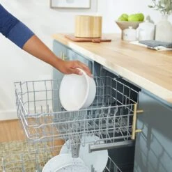 Frisco Elevated Non-Skid Bamboo Melamine Dog Bowl With Bamboo Stand -Pet Care Sales 363391 PT6. AC SS1800 V1657657268