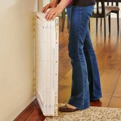 MyPet Plastic Extra-Wide Pet Gate For Dogs & Cats -Pet Care Sales 64575 PT3. AC SS1800 V1495558242