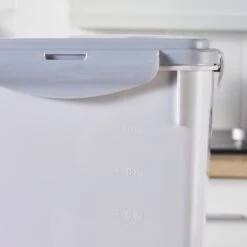 Hanamya Container With Measuring Cup Dog & Cat Food Storage, 2 Count 14 Hanamya Container With Measuring Cup Dog & Cat Food Storage, 2 Count -Pet Care Sales 665798 PT5. AC SS1800 V1665526375