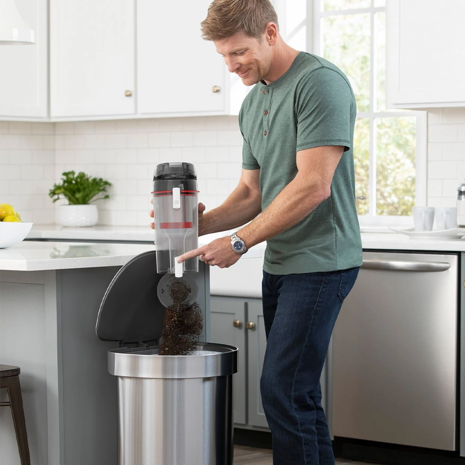 Hoover ONEPWR Evolve Elite Dog & Cat Stain Remover, Gray 7 Hoover ONEPWR Evolve Elite Dog & Cat Stain Remover, Gray - Image 7