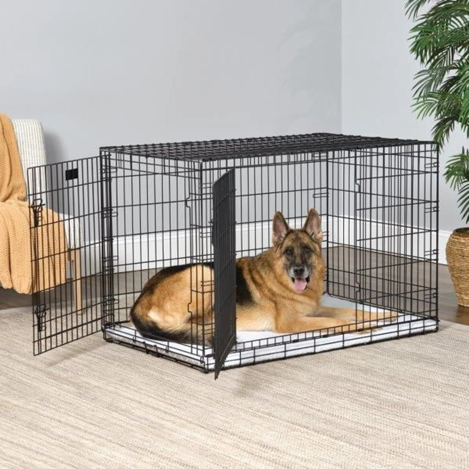 MidWest Homes For Pets Quiet Time Reversible Crate Pan Cover Dog & Cat Crate 5 MidWest Homes For Pets Quiet Time Reversible Crate Pan Cover Dog & Cat Crate - Image 5